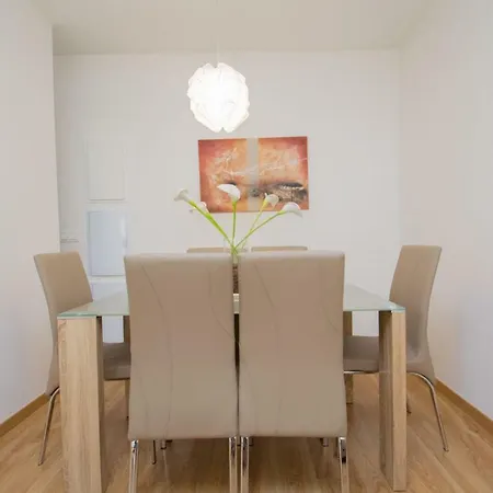 Apartment Enjoygranada Arabial 5a - Pool & Free Parking *